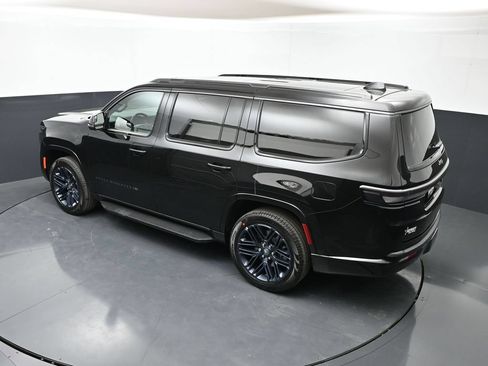 New 2026 Jeep Grand Wagoneer 4WD image 51