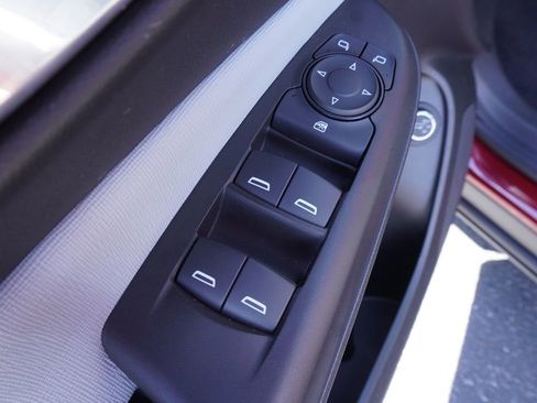 Used 2024 Buick Envista Preferred w/ Convenience II Package image 15