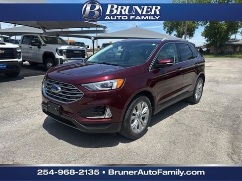 Used 2021 Ford Edge Titanium FWD image 1