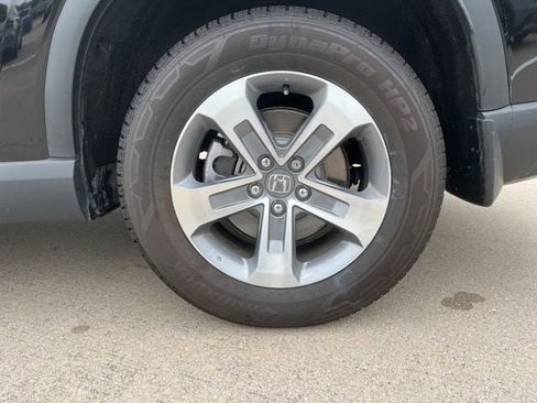 Certified 2026 Honda Pilot EX-L image 9