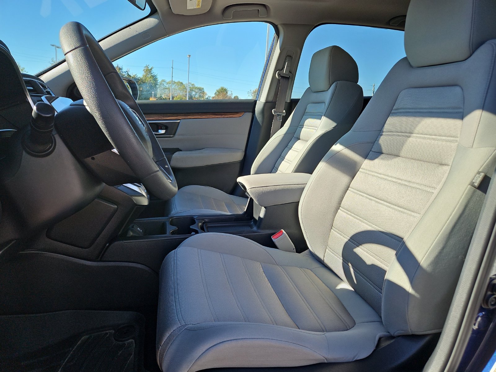 Used 2018 Honda CR-V EX image 16