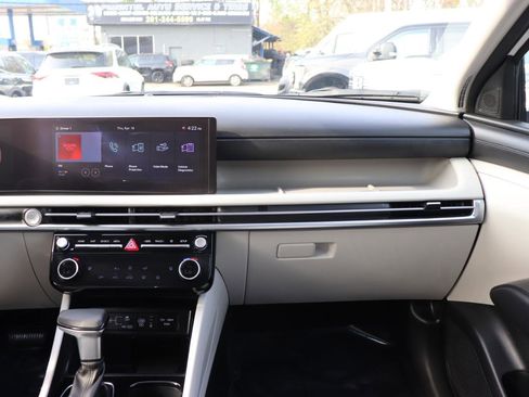 Used 2025 Hyundai Tucson SEL image 18