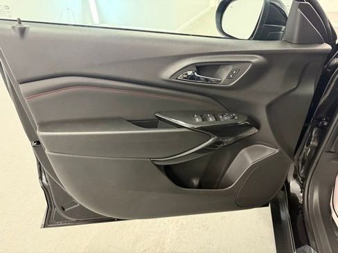 New 2026 Chevrolet Trax RS w/ Sunroof Package image 13