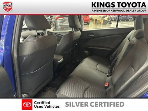 Certified 2016 Toyota Prius Two FWD image 19