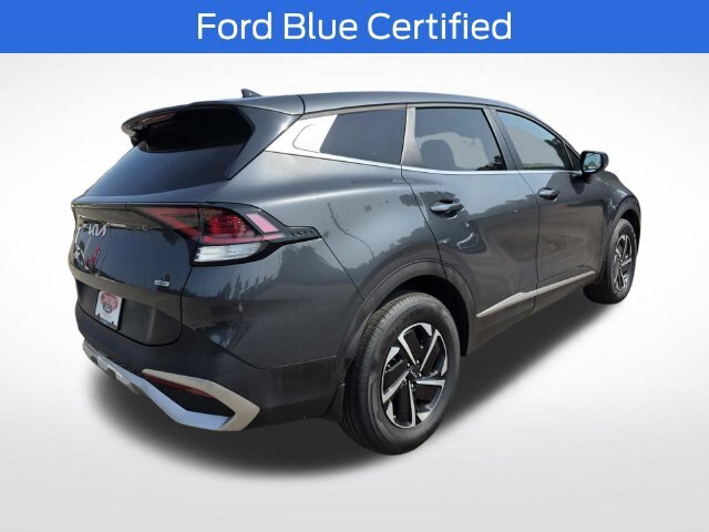 Used 2023 Kia Sportage LX AWD/4WD image 4
