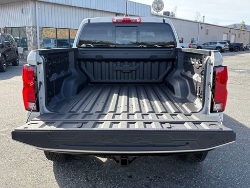 New 2026 Chevrolet Colorado ZR2 w/ Technology Package image 12