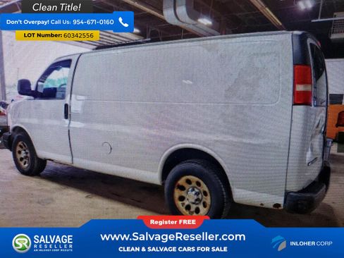 Used 2011 Chevrolet Express 1500 RWD image 3