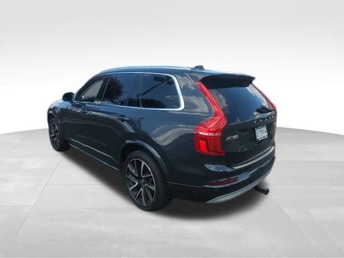 Used 2022 Volvo XC90 T6 Momentum w/ Advanced Package AWD/4WD image 11
