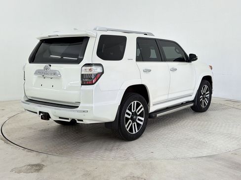 Used 2019 Toyota 4Runner Limited AWD/4WD image 9