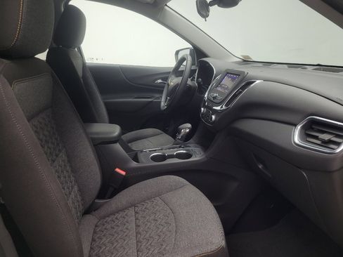 Used 2024 Chevrolet Equinox LT w/ LPO, Floor Liner Package FWD image 21