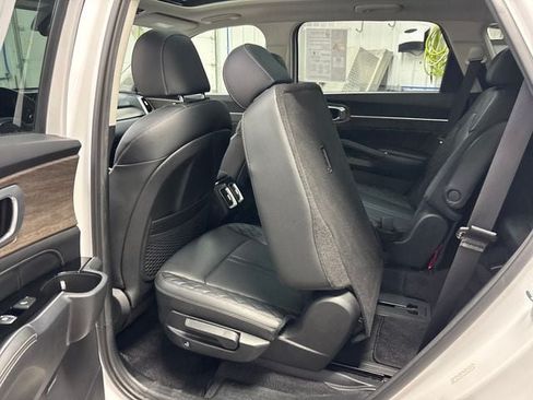 Used 2022 Kia Sorento SX Prestige AWD/4WD image 36