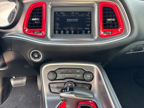 Used 2020 Dodge Challenger SXT AWD/4WD image 12