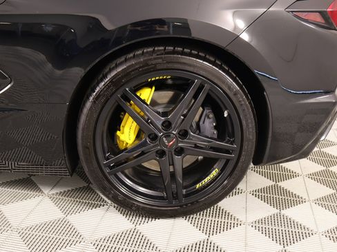 Used 2026 Chevrolet Corvette Stingray Coupe w/ 1LT RWD image 15