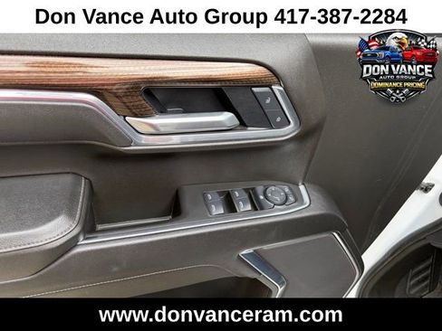 Used 2025 Chevrolet Silverado 1500 LT image 11