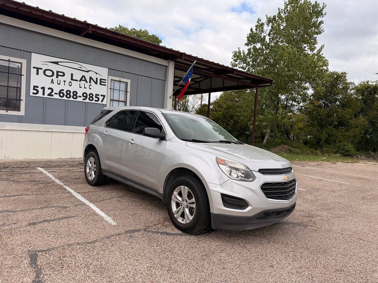 Used 2017 Chevrolet Equinox LS FWD image 4