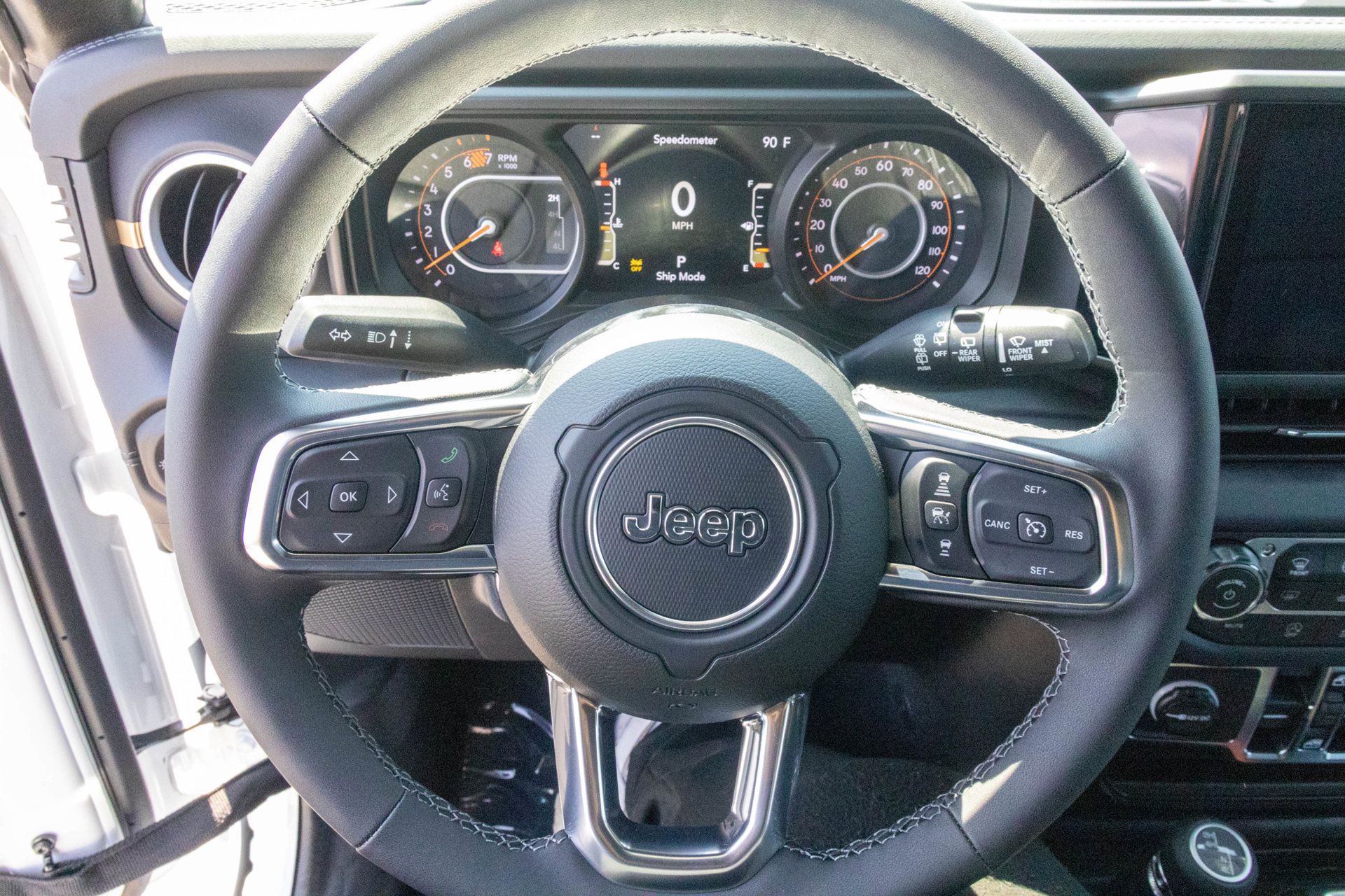 New 2027 Jeep Wrangler Unlimited Sahara AWD/4WD image 28
