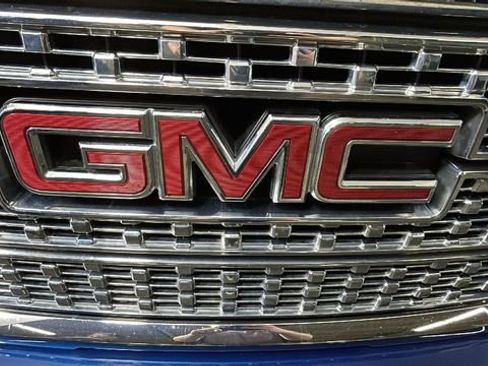 Used 2017 GMC Sierra 1500 Denali w/ Denali Ultimate Package AWD/4WD image 9