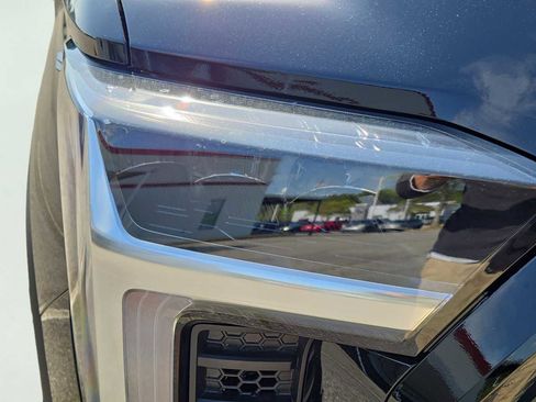 New 2026 Toyota Tundra Limited AWD/4WD image 3