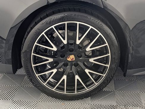 New 2026 Porsche Panamera image 13