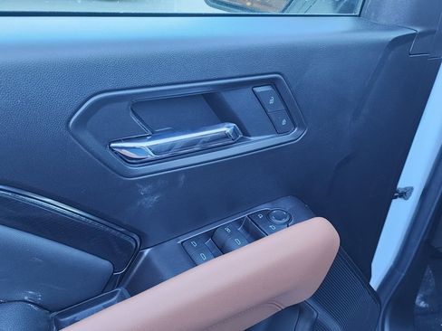 New 2026 GMC Canyon AT4 image 14