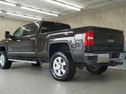 Used 2019 GMC Sierra 2500 SLT AWD/4WD image 7