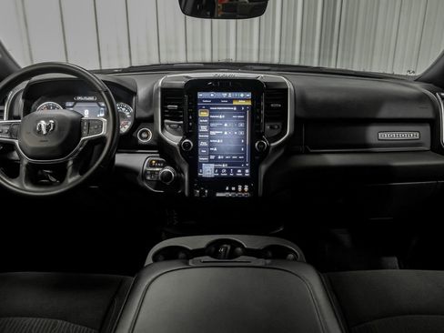 Used 2024 RAM 2500 Big Horn w/ Safety Group image 14