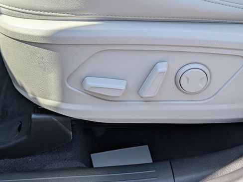 Certified 2023 Kia Sorento S AWD/4WD image 20