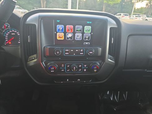 Used 2018 Chevrolet Silverado 1500 LT w/ All Star Edition RWD image 19