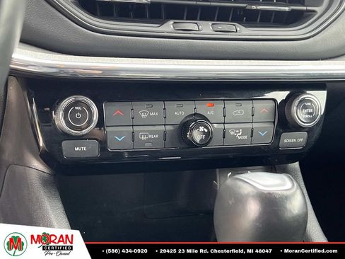 Used 2022 Jeep Compass Limited AWD/4WD image 22