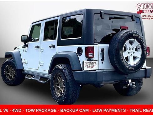 Used 2017 Jeep Wrangler Unlimited Sport w/ Quick Order Package 24S AWD/4WD image 4