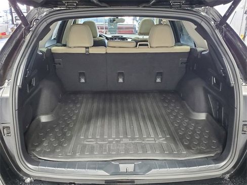 Certified 2023 Subaru Outback Limited image 16