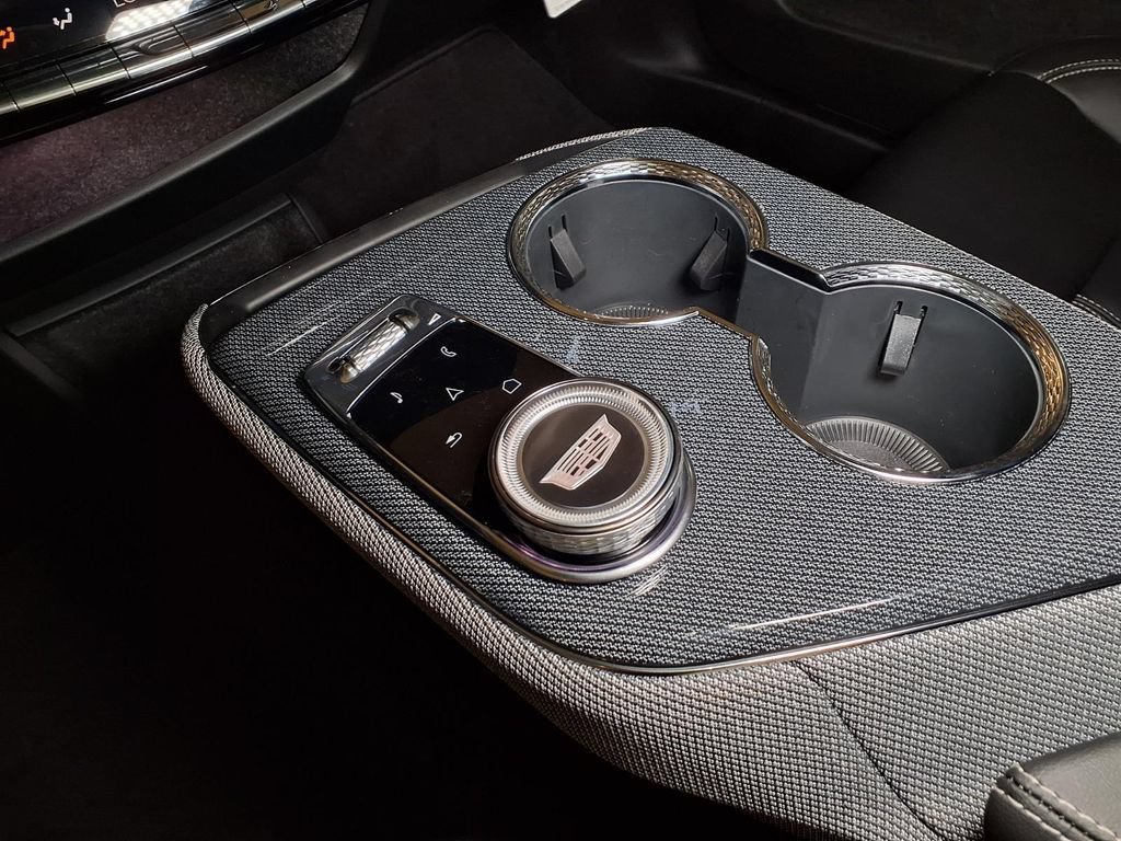 New 2027 Cadillac Optiq Sport RWD image 19