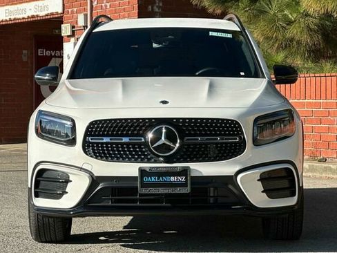 Certified 2025 Mercedes-Benz GLB 250 GLB 250 image 9