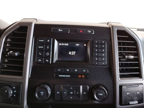 Used 2022 Ford F350 XL w/ Power Equipment Group AWD/4WD image 32