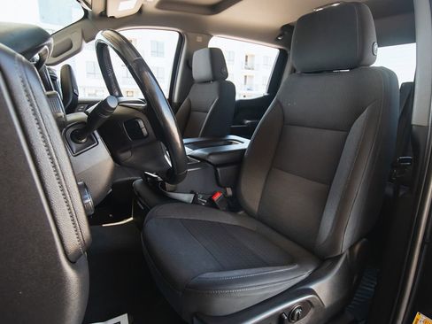 Used 2019 Chevrolet Silverado 1500 LT w/ Texas Edition image 10