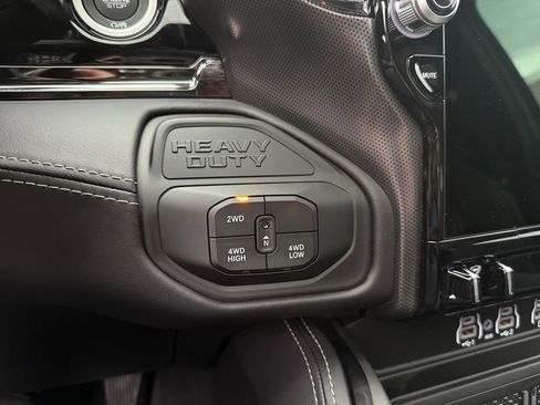 Used 2026 RAM 3500 Limited AWD/4WD image 48
