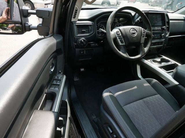 Certified 2024 Nissan Titan SV w/ SV Convenience Package AWD/4WD image 10
