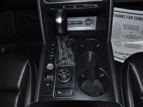 Used 2021 Volkswagen Atlas SE image 18