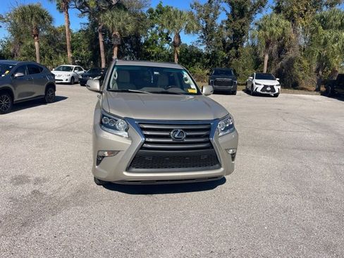Used 2014 Lexus GX 460 Luxury image 2