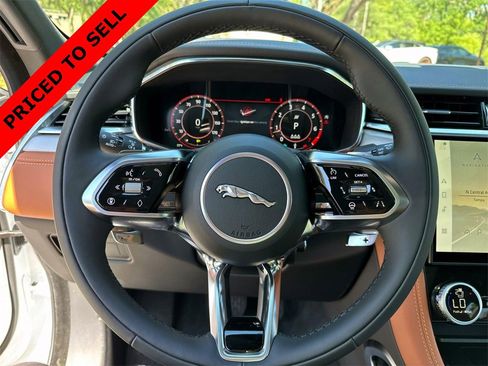 Used 2026 Jaguar F-PACE R-Dynamic S image 26