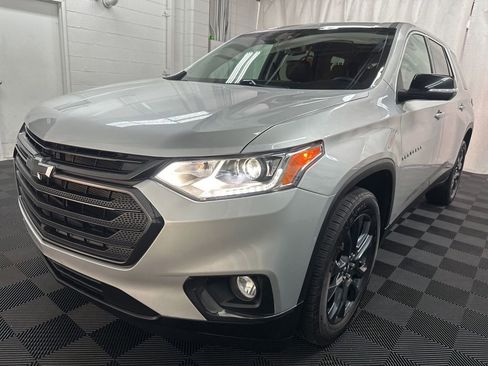 Used 2021 Chevrolet Traverse RS AWD/4WD image 3