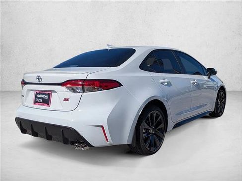 New 2026 Toyota Corolla SE image 2