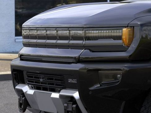 New 2025 GMC Hummer EV 2X image 13