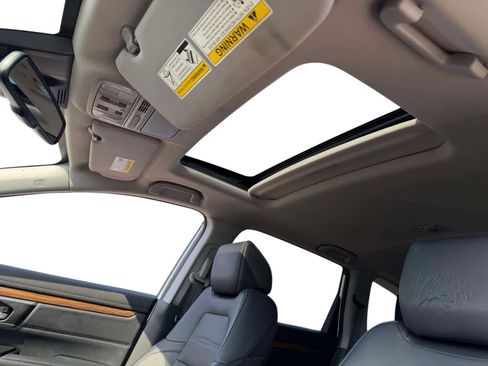 Used 2019 Honda CR-V Touring image 13