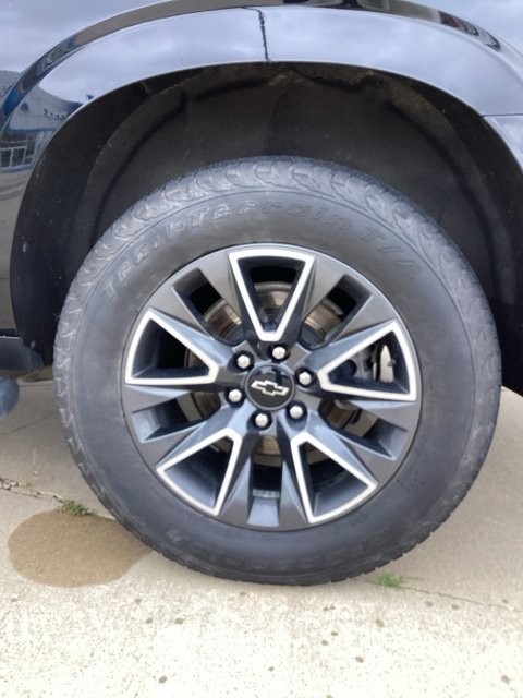 Used 2022 Chevrolet Suburban Z71 AWD/4WD image 6
