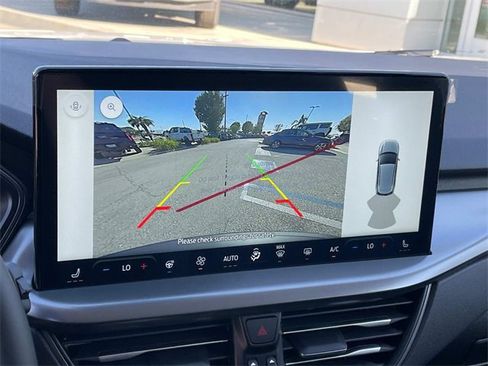 New 2025 Ford Escape SE image 11