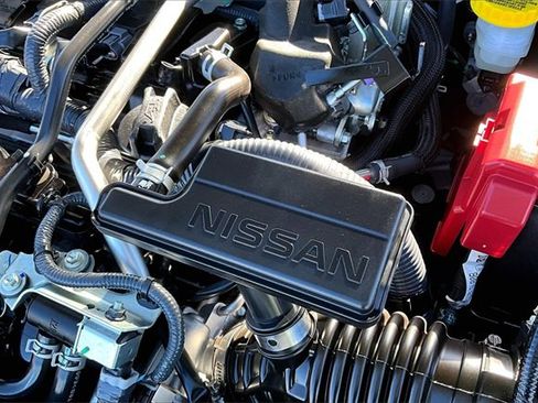 Certified 2025 Nissan Sentra S image 28