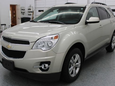 Used 2014 Chevrolet Equinox LT w/ Power Convenience Package image 3