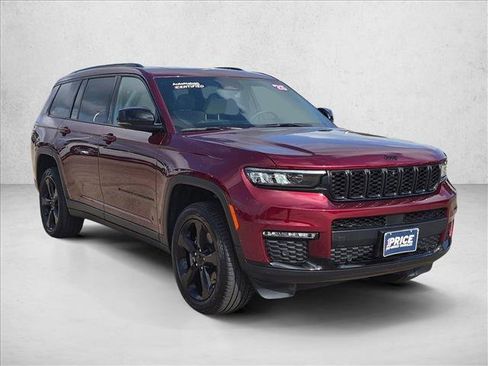 Used 2025 Jeep Grand Cherokee L Limited w/ Luxury Tech Group II AWD/4WD image 3
