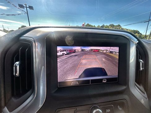 Used 2024 Chevrolet Silverado 1500 W/T w/ WT Value Package image 23